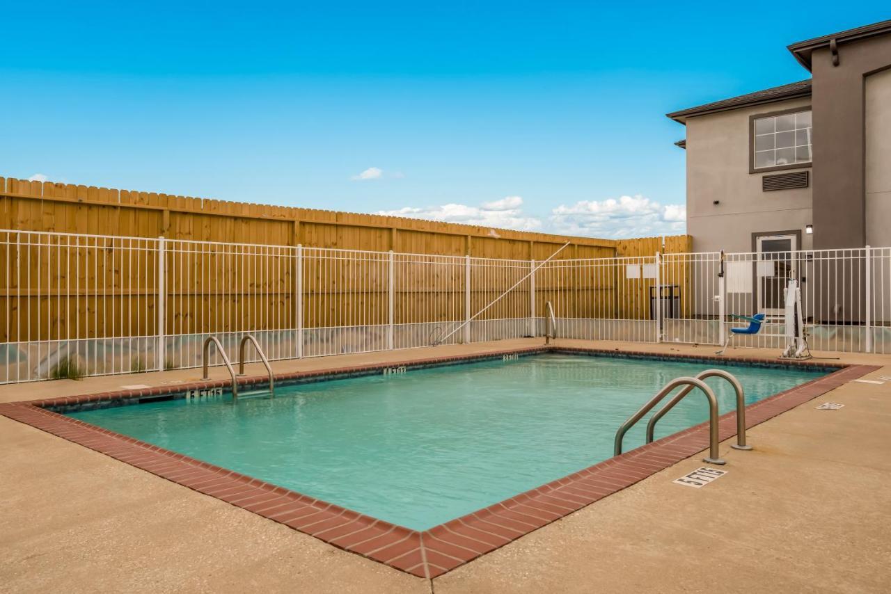 Red Roof Inn & Suites Лейк Чарлс Екстериор снимка