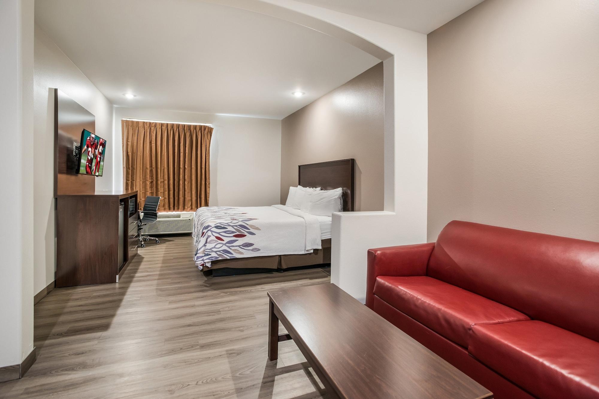 Red Roof Inn & Suites Лейк Чарлс Екстериор снимка